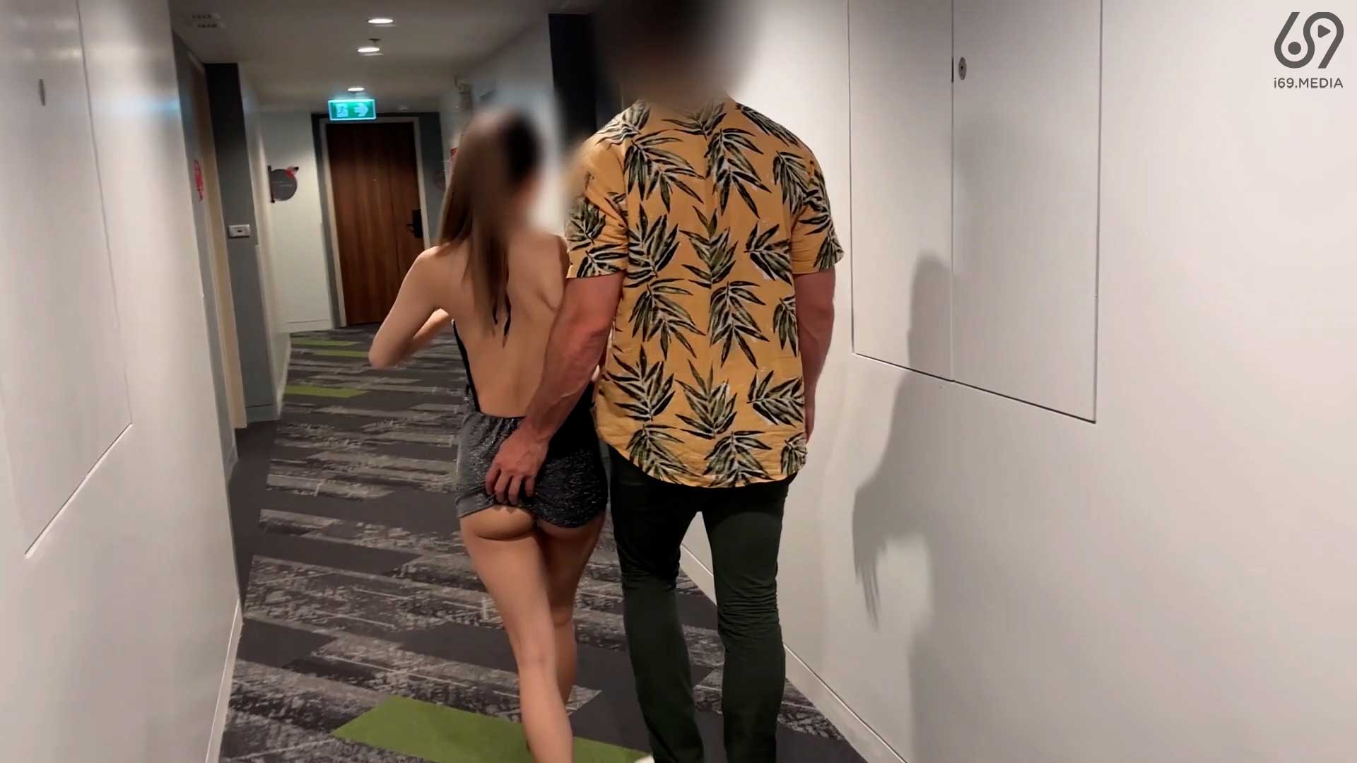 OF泰国绿帽淫妻【juju_swing】第一次在丈夫面前没带安全套 EP1